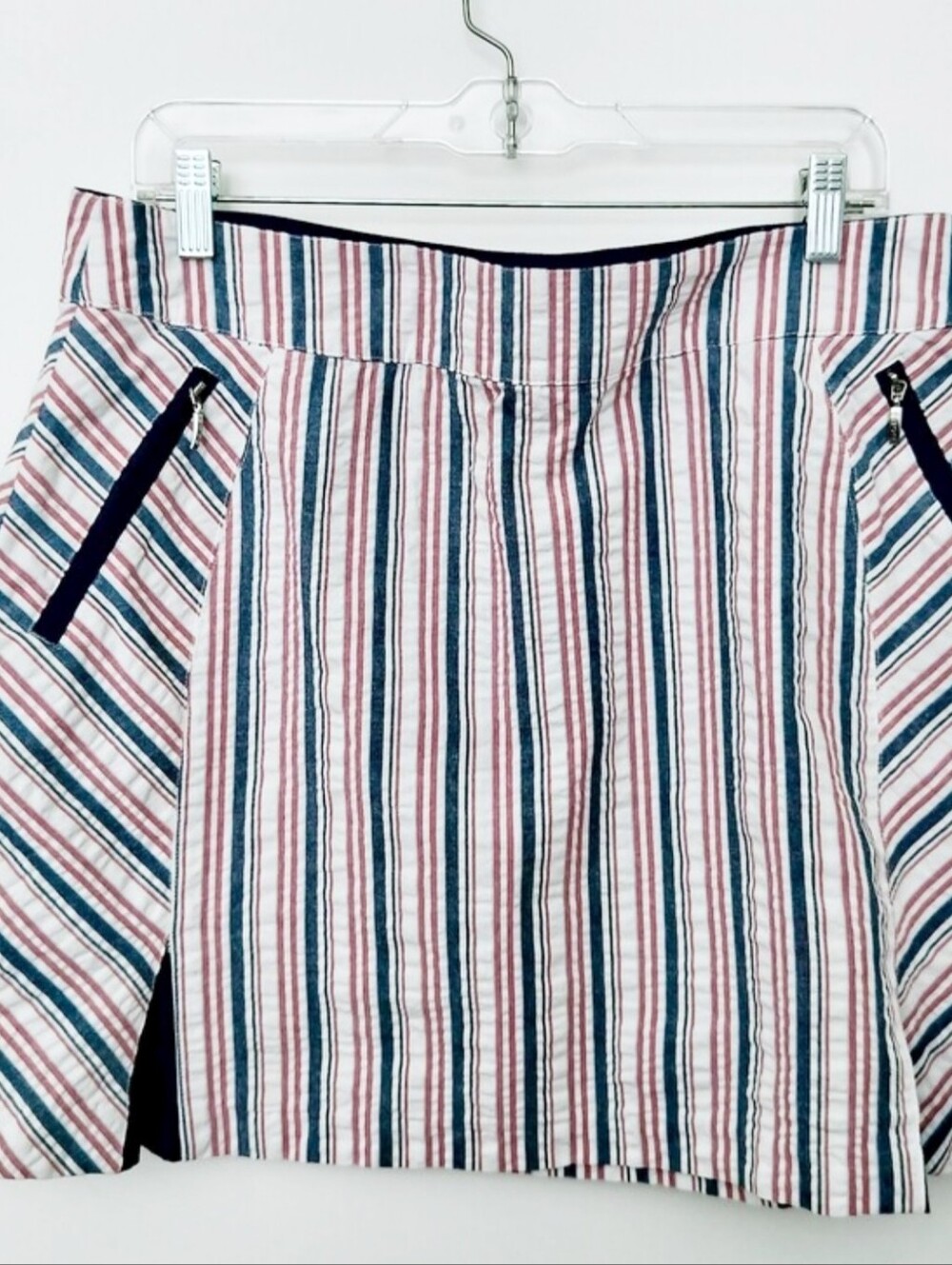 IZOD Golf Women's L Americana Seersucker Skort EUC Red White Blue Stripe